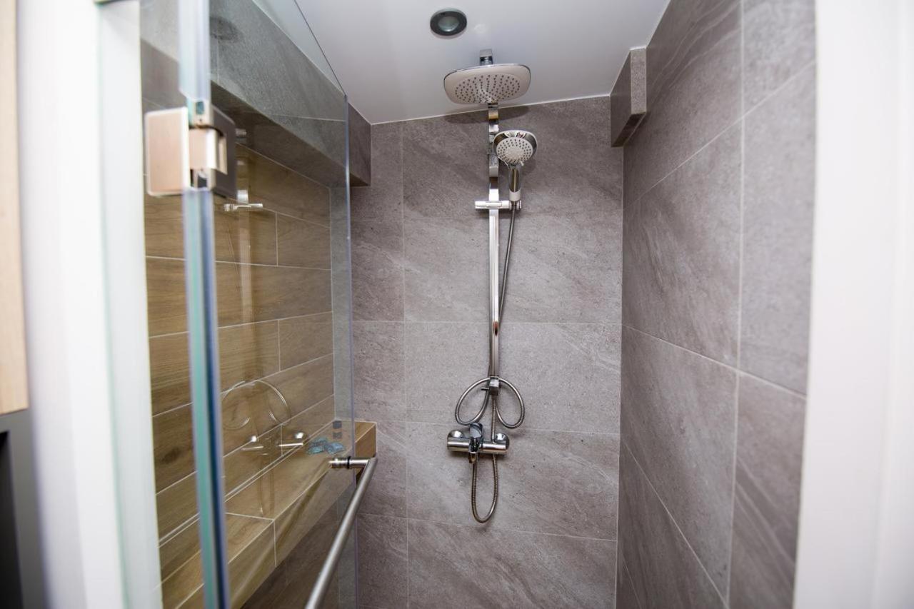 Helen Luxury Loft Design Meisonette-Apartment Athènes Extérieur photo
