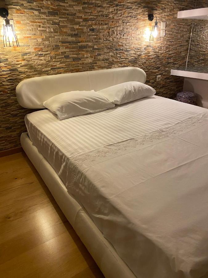 Helen Luxury Loft Design Meisonette-Apartment Athènes Extérieur photo